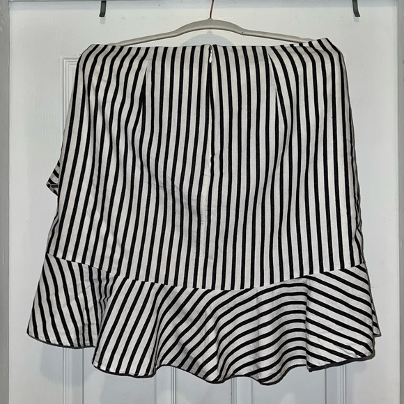 NWOT A NEW DAY Striped Tiered Flounce Mini Skirt - Picture 2 of 3
